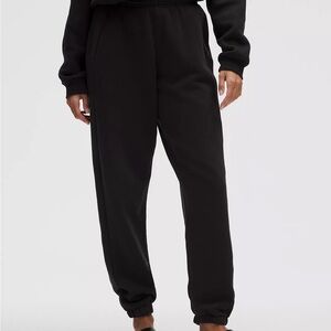 NWT Lululemon Relaxed High Rise Jogger Black